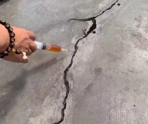 呼图壁混凝土裂缝修补技术详解​