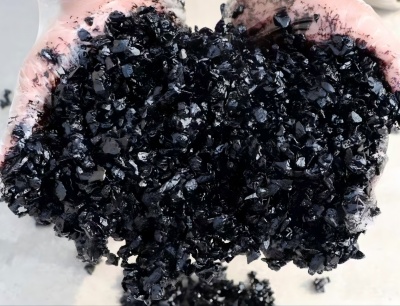 呼图壁沥青冷补料（沥青砂）的优势特点与施工流程解析